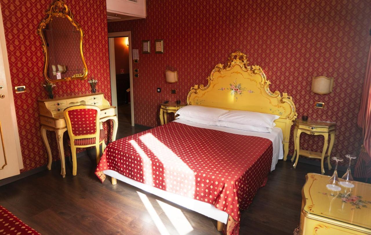 Ca' Morosini 1 & 2 2* Venedig
